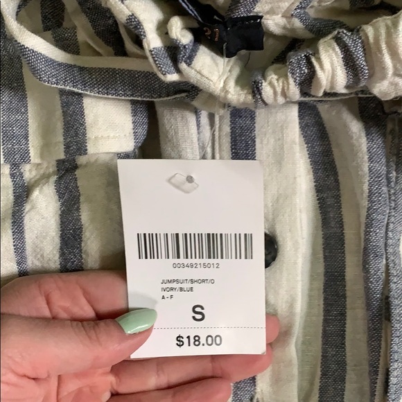 Romper - Picture 3 of 3